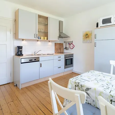 度假居 Am Edersee *