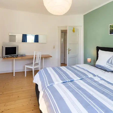 度假居 Am Edersee