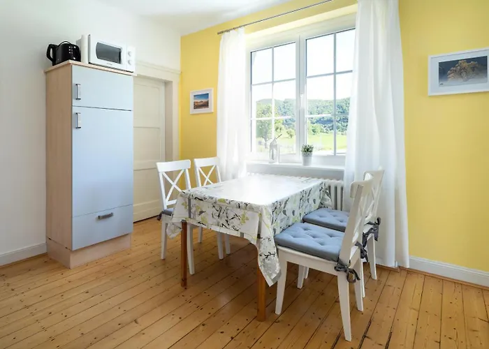 Am Edersee Hemfurth-Edersee